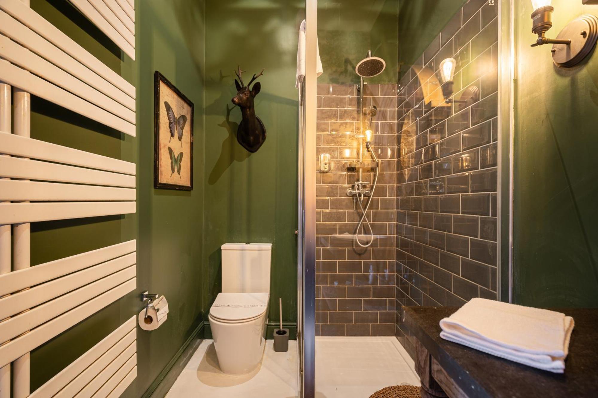 Jungle Design 2bdr Apartman Budapest